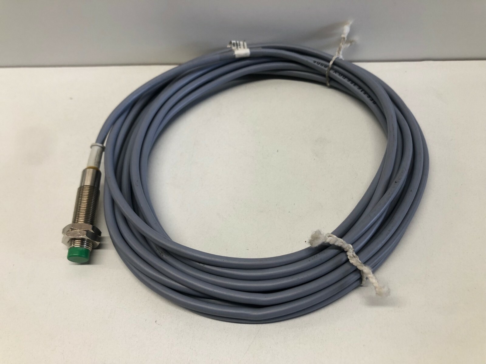 NEW OLD STOCK! BALLUFF PROXIMITY SENSOR SWITCH BES-516-356-DOY