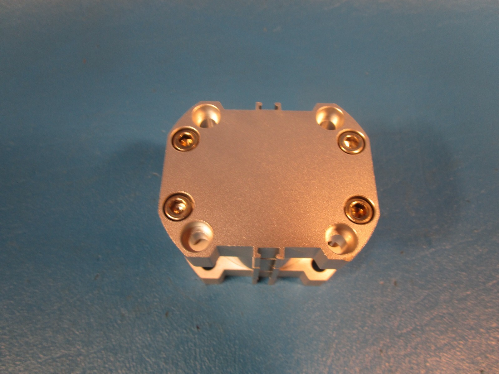 SMC NCDQ7B150-050D, CYLINDER, DOUBLE ACTING COMPACT CYLINDER