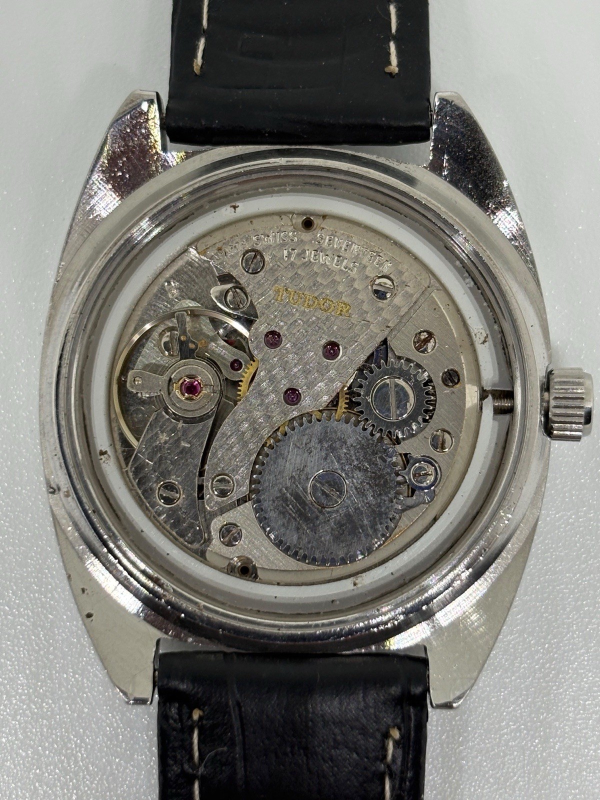 Vintage Tudor Oyster 17 Jewels Manual Winding Swiss Made Men’s Watch Black Dial