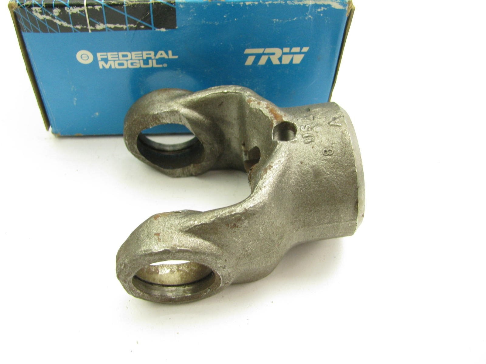 TRW 21216 2000 Series Implement Yoke 1-1/4″-6 Bore 2-3/4″ Long 1″ To End 20-9311