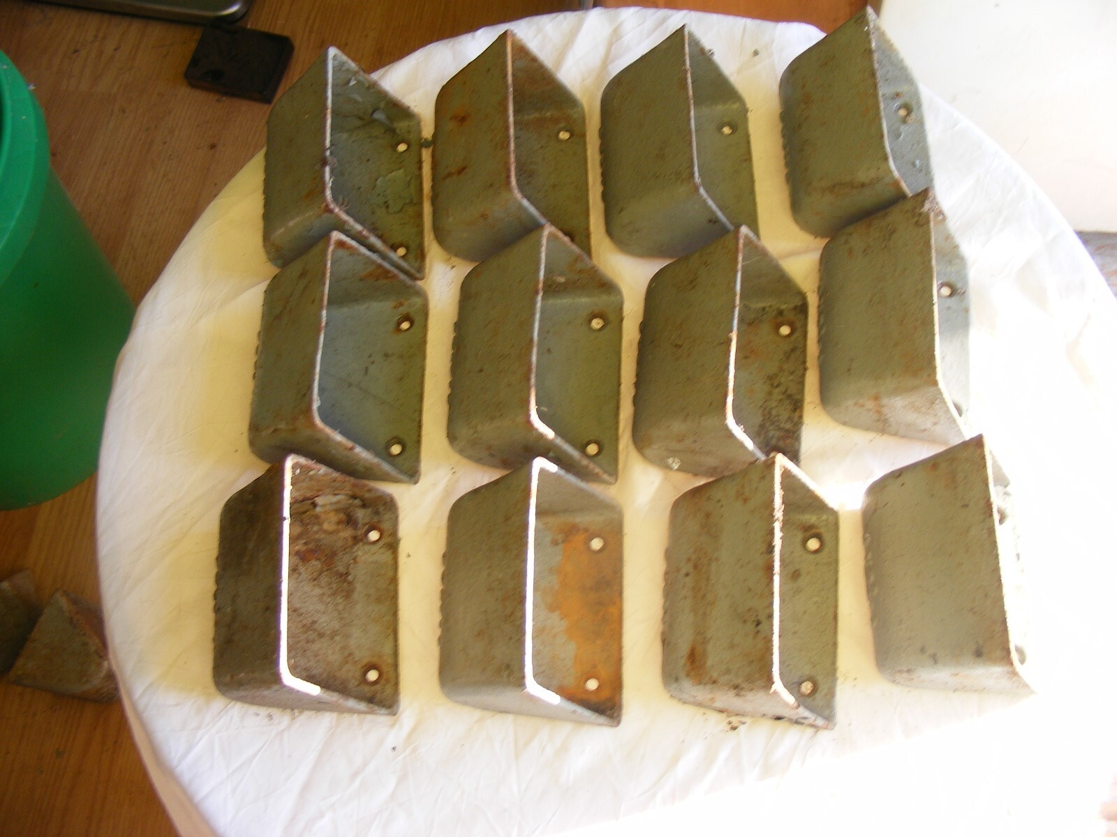 Linkbelt 4×2 1/4 Steel bucket elevator replacement Lot of 12