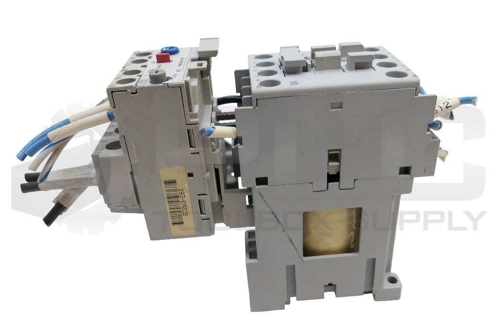 ALLEN BRADLEY 100-C09D*10 /A CONTACTOR W/ 193-EA2CB /B