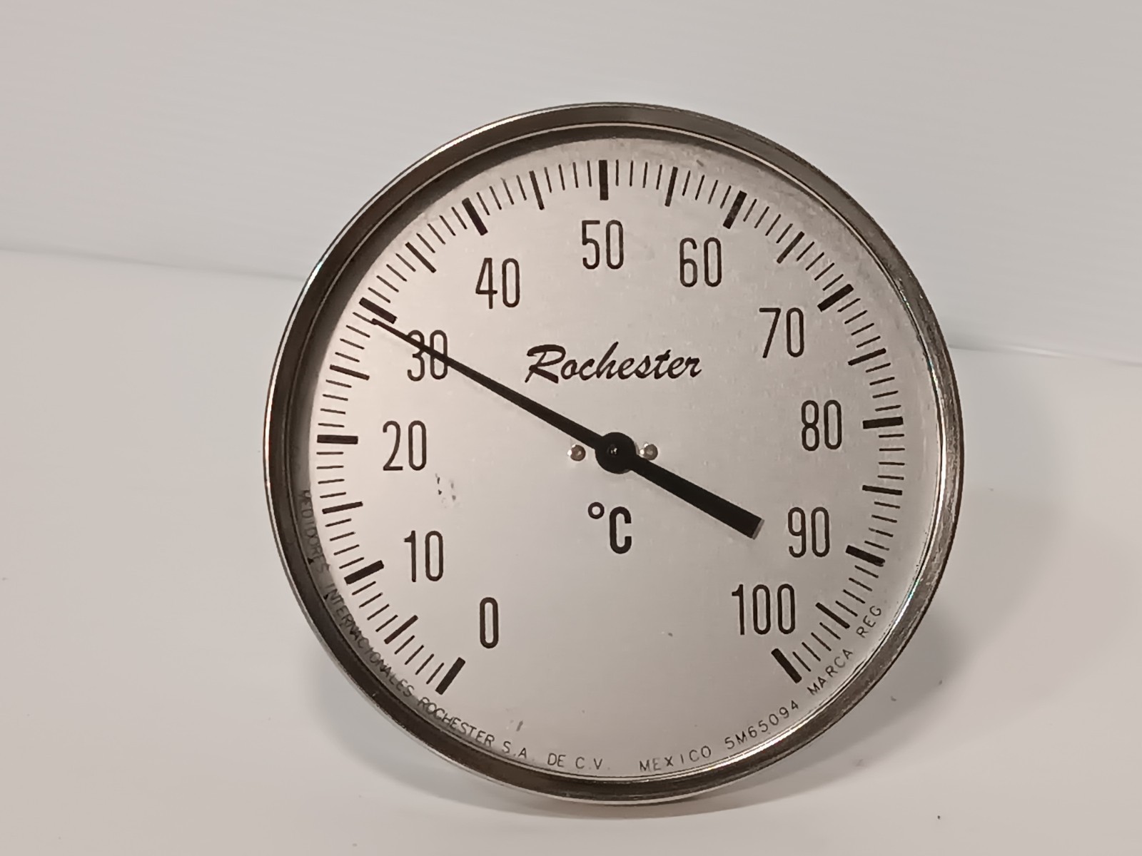 VINTAGE Rochester Centigrade 0-100 Degrees Temperature Gauge, 5″ Dial Face