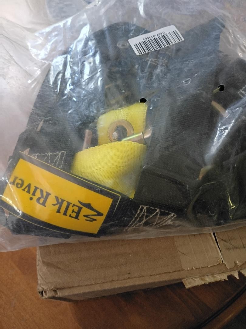 NEW ELK RIVER UNIVERSAL FULL BODY HARNESS 310 LBS. #42559