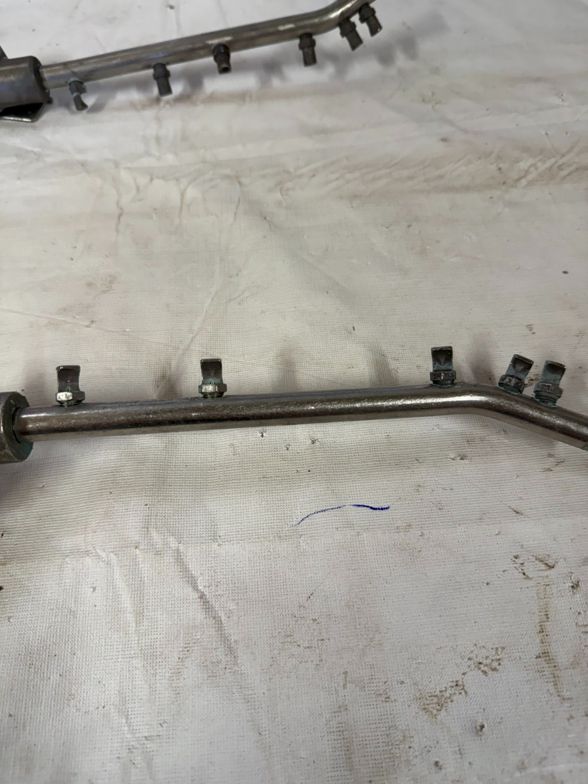 Hobart AM 14 Rinse Arm Top And Bottom Lower Arm Pin Included