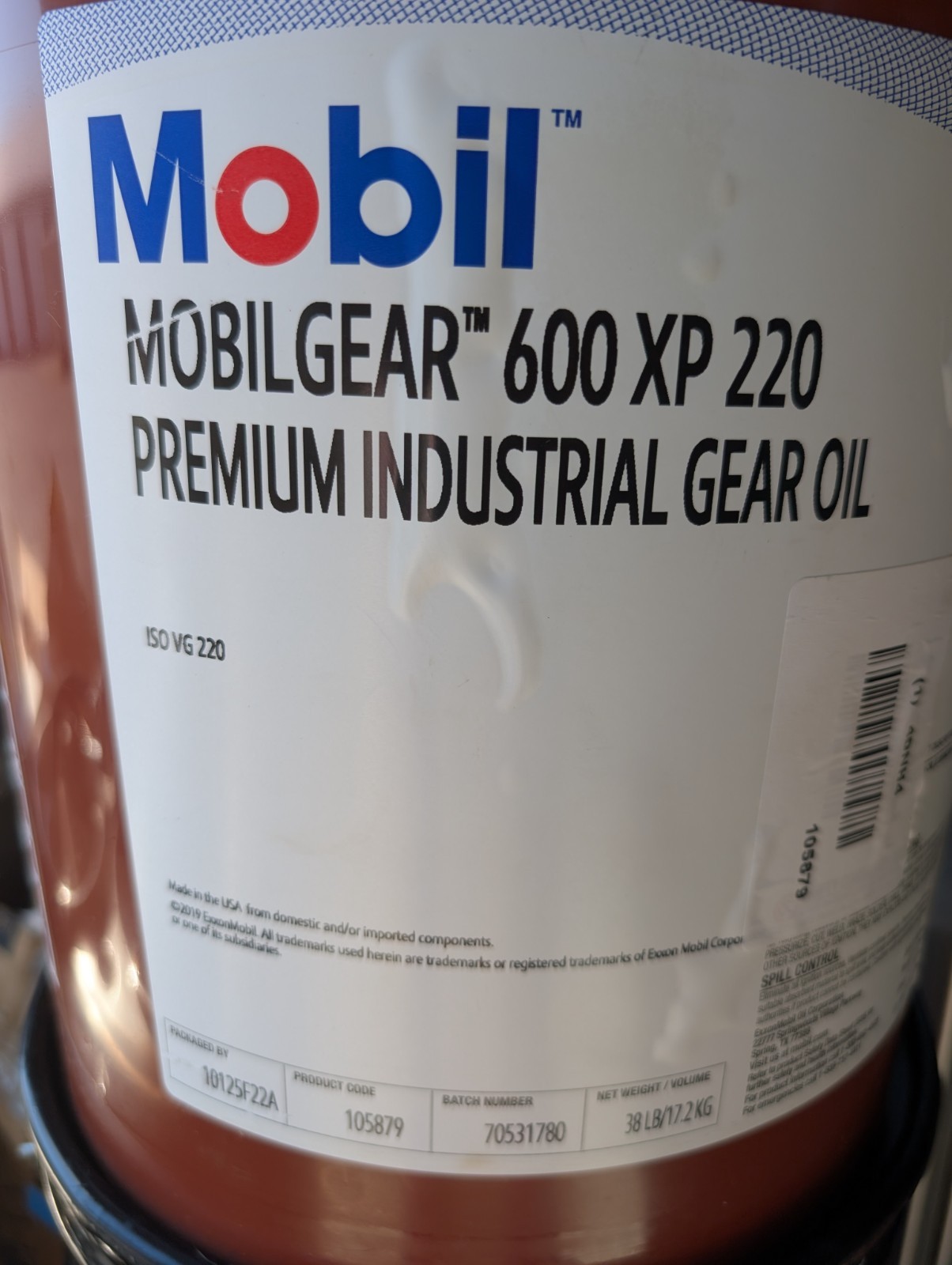 Mobil 105879 5 Gal Gear Oil Pail Amber 600 XP 220 Premium Industrial 5 Gallon