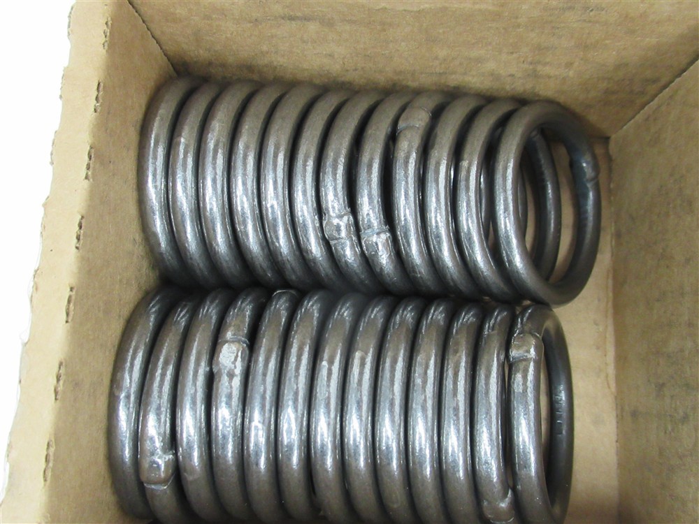 Campbell 6050414 , 1/4″ x 1-1/2″ Welded Ring , Bright (PK 25)