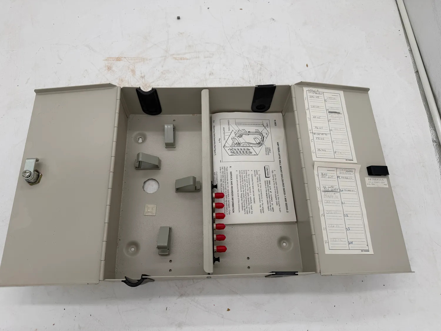 ORTRONICS FIBER OPTIC WALL MOUNT TERMINATION BOX