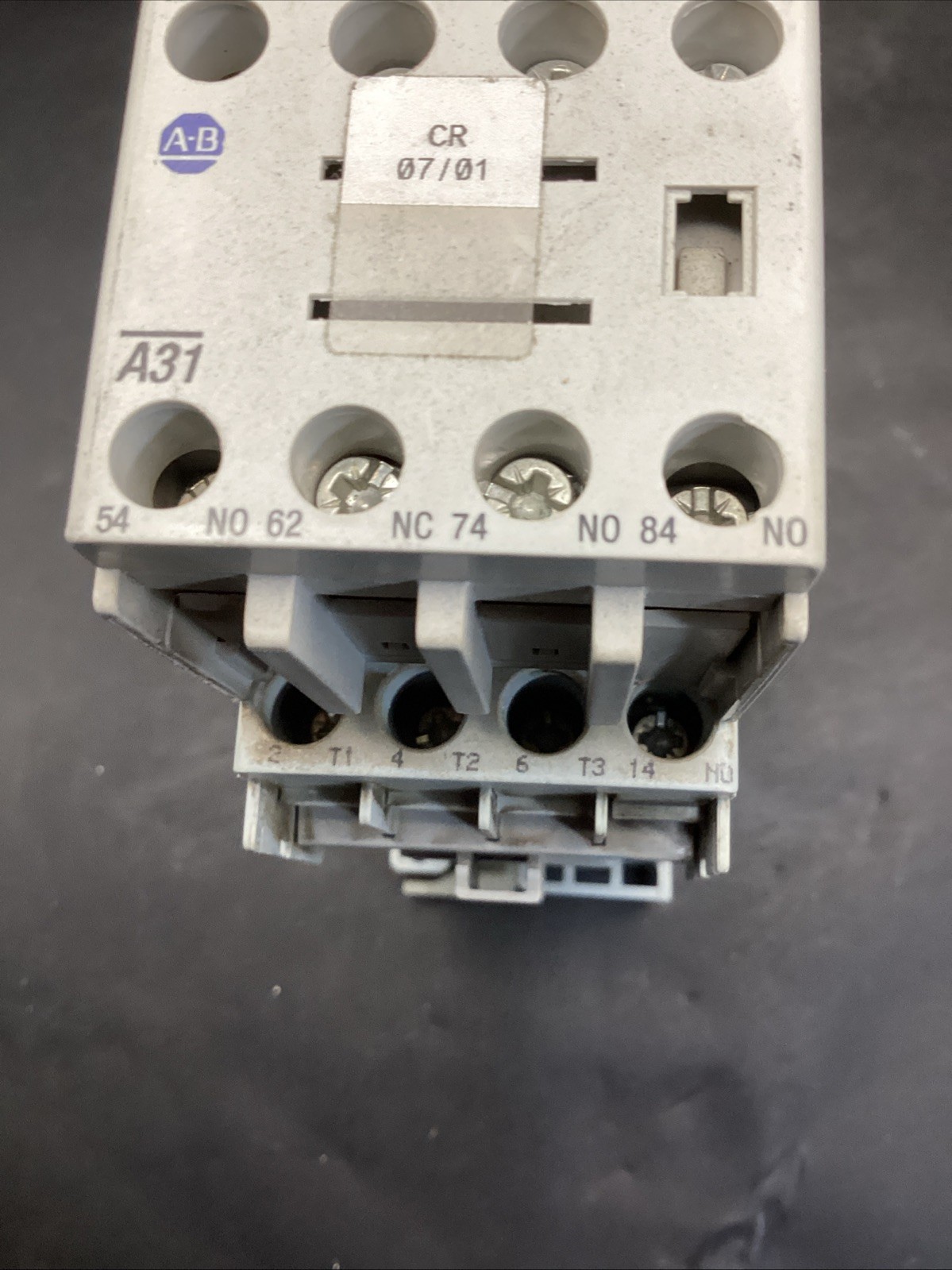 Allen Bradley, 100-C09D*10, Ser A, Control Relay With 100-F
