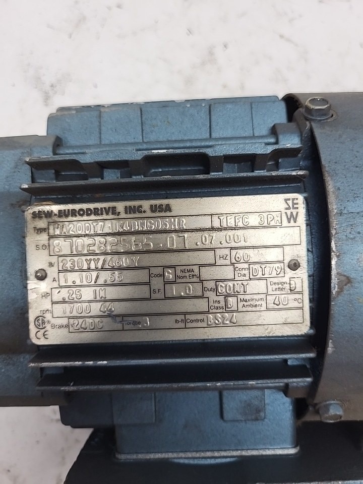 NEW SEW-EURODRIVE WA20DT71K4BMG05HR GEAR MOTOR 3 PH, .25 1N HP, 1700 44 RPM