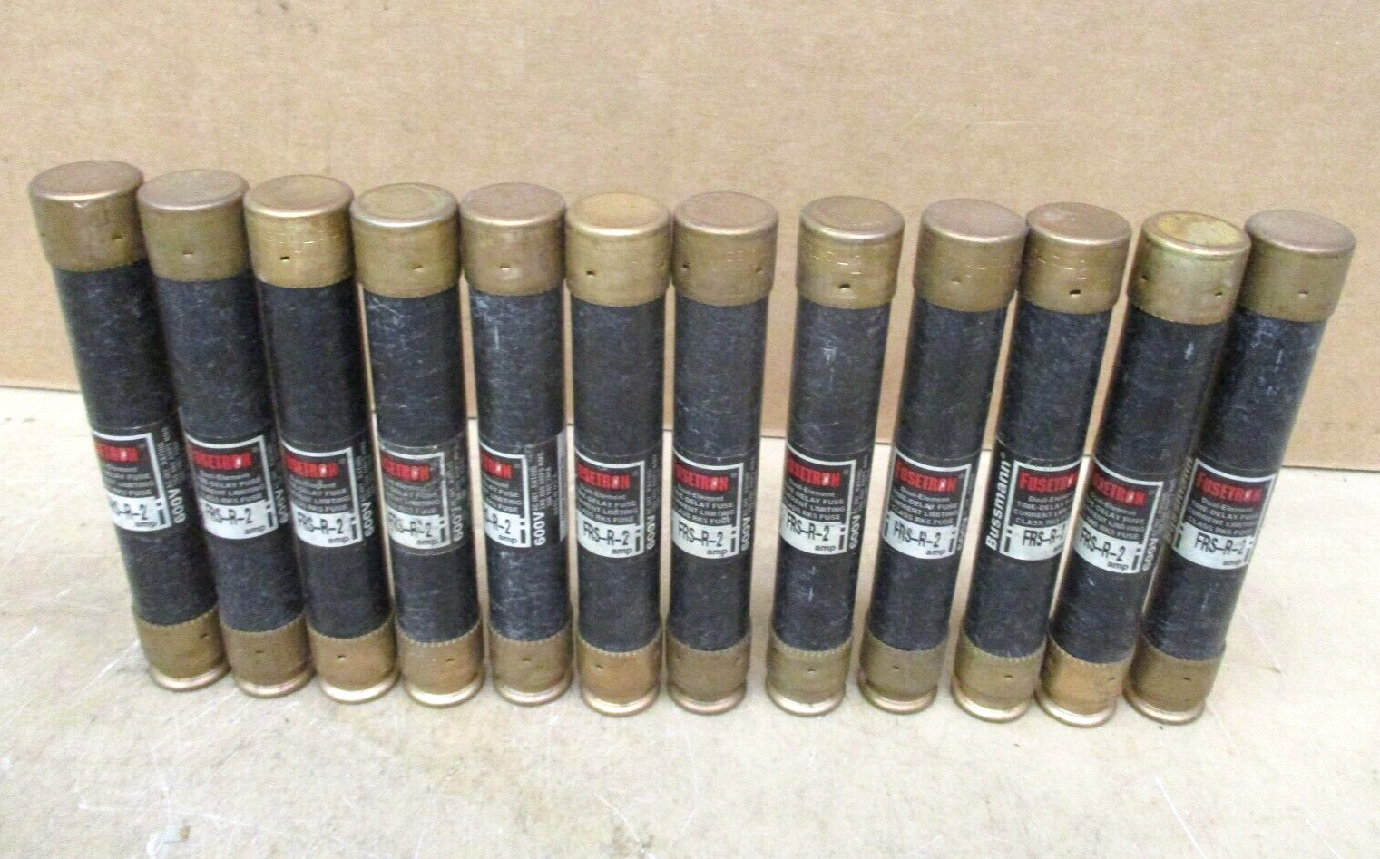 Cooper Bussmann Fusetron FRS-R-2 Fuse Lot of 12 Pieces 48223ISU