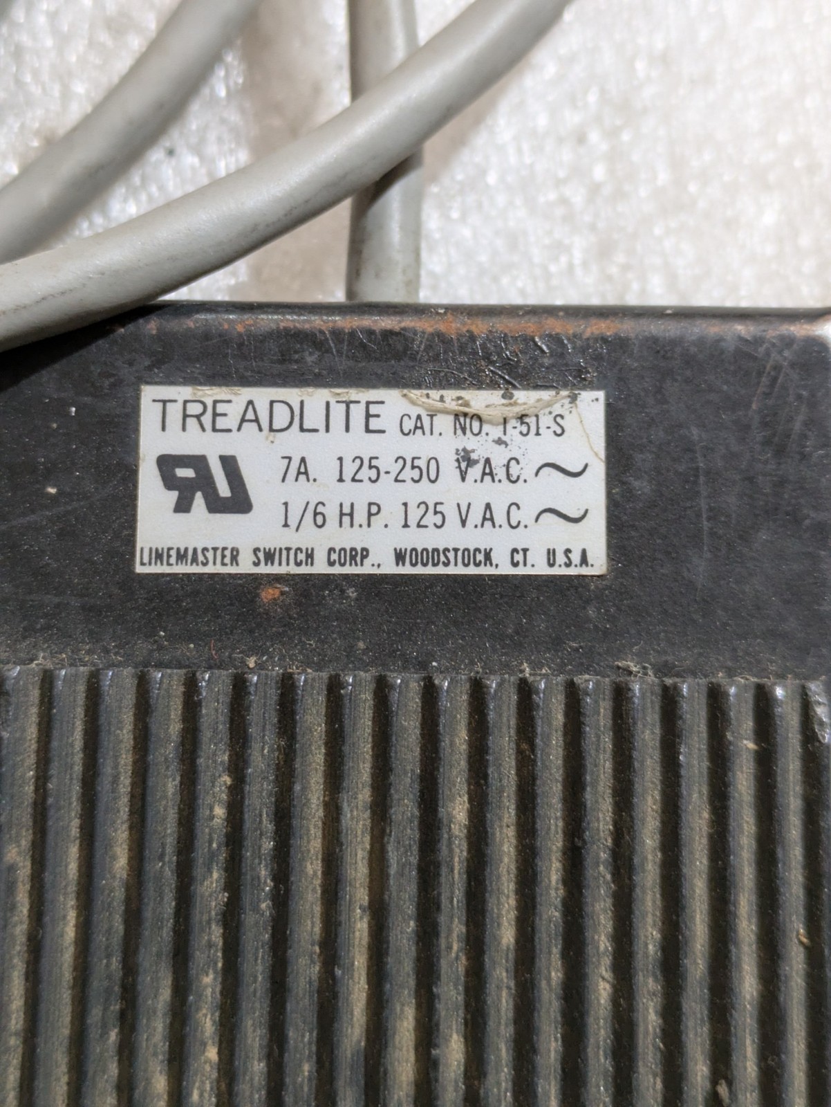 Linemaster 1-51-S Treadlite Foot Switch 7A 125-250VAC 1/6HP Industrial OEM