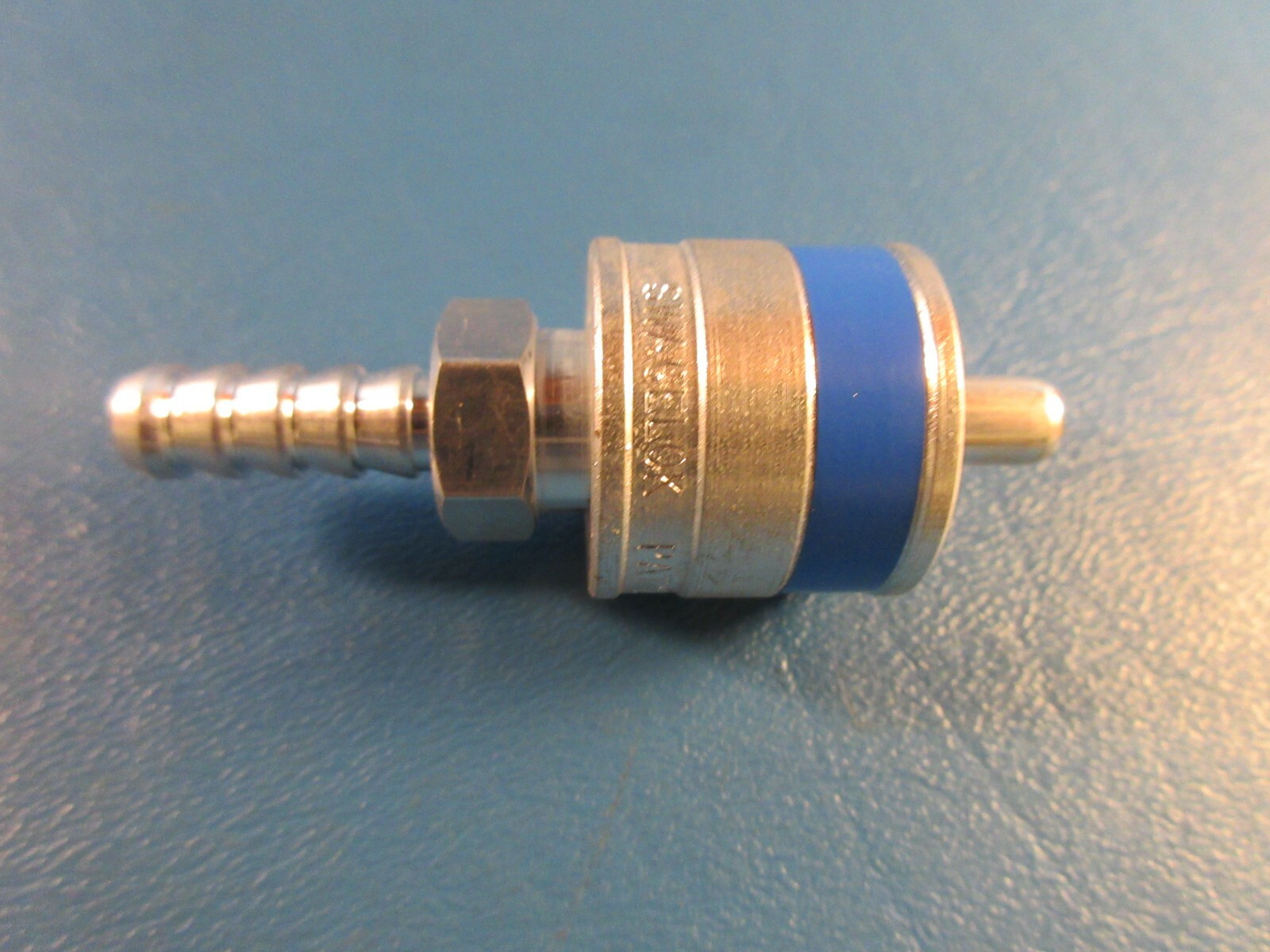 Swagelok BQC4-S-4HCK5, Quick-Connect, 1/4″ Hose Barb, Blue