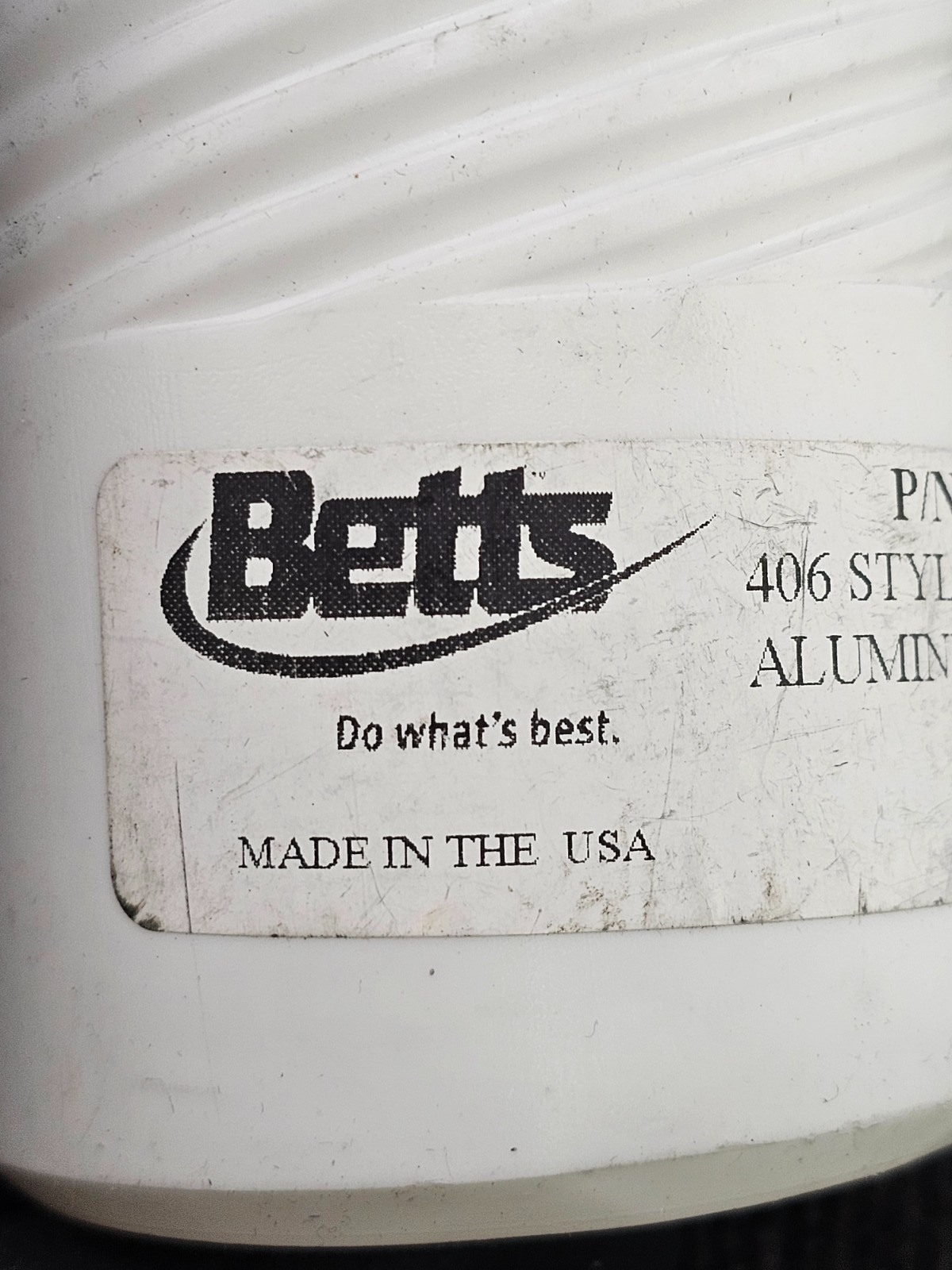 BETTS 6496ALV: Aluminum Normal / Breather Vent For DOT406 Fuel Tank Trailers