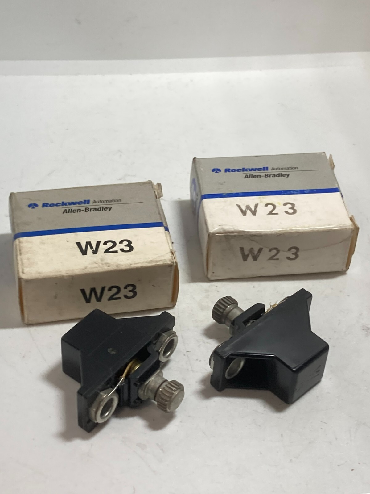ALLEN BRADLEY W23 THERMAL OVERLOAD HEATER ELEMENT (LOT OF 2) NIB