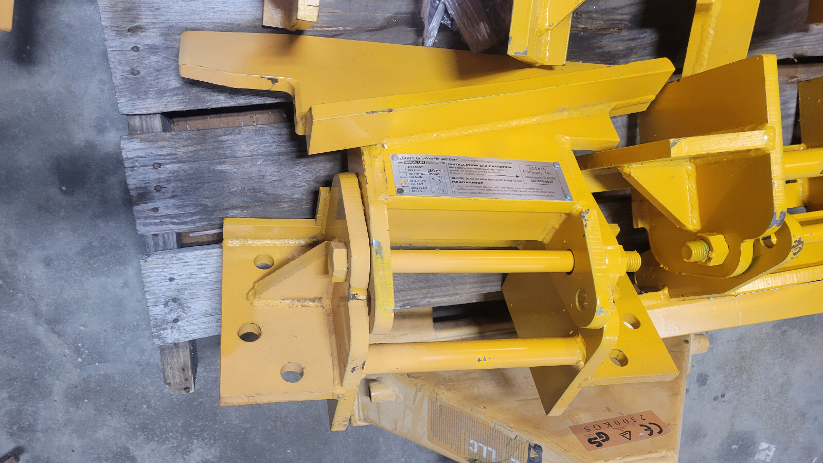 Aldon One-Way “Left Throw” Hinged Derail w/Manual Lift Sign Holder 4014-01-07L