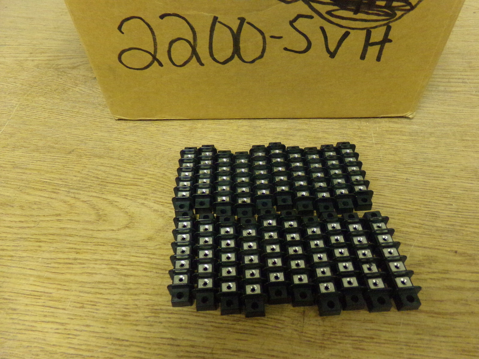 NEW Marco Terminal Blocks 2200-5VH, Lot of 20 *FREE SHIPPING*