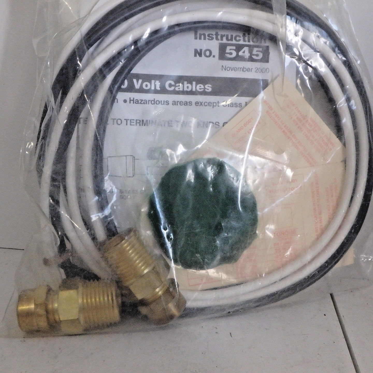Pyropak Brass 1/2″ T1 0402 105 Terminating 300 / 600 Volt Kit, PPK5