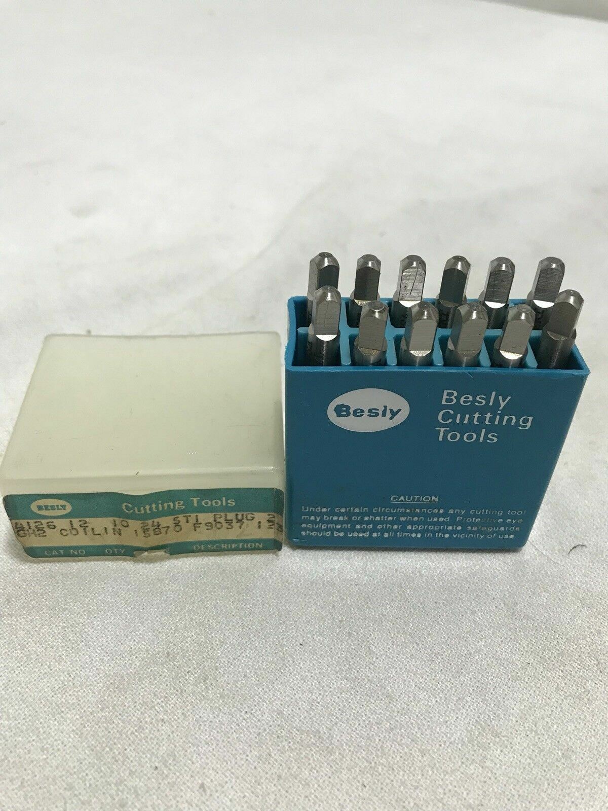 Besly 4126 12 10-24 STI PLUG GH2 Coilinsert 15870 F9037
