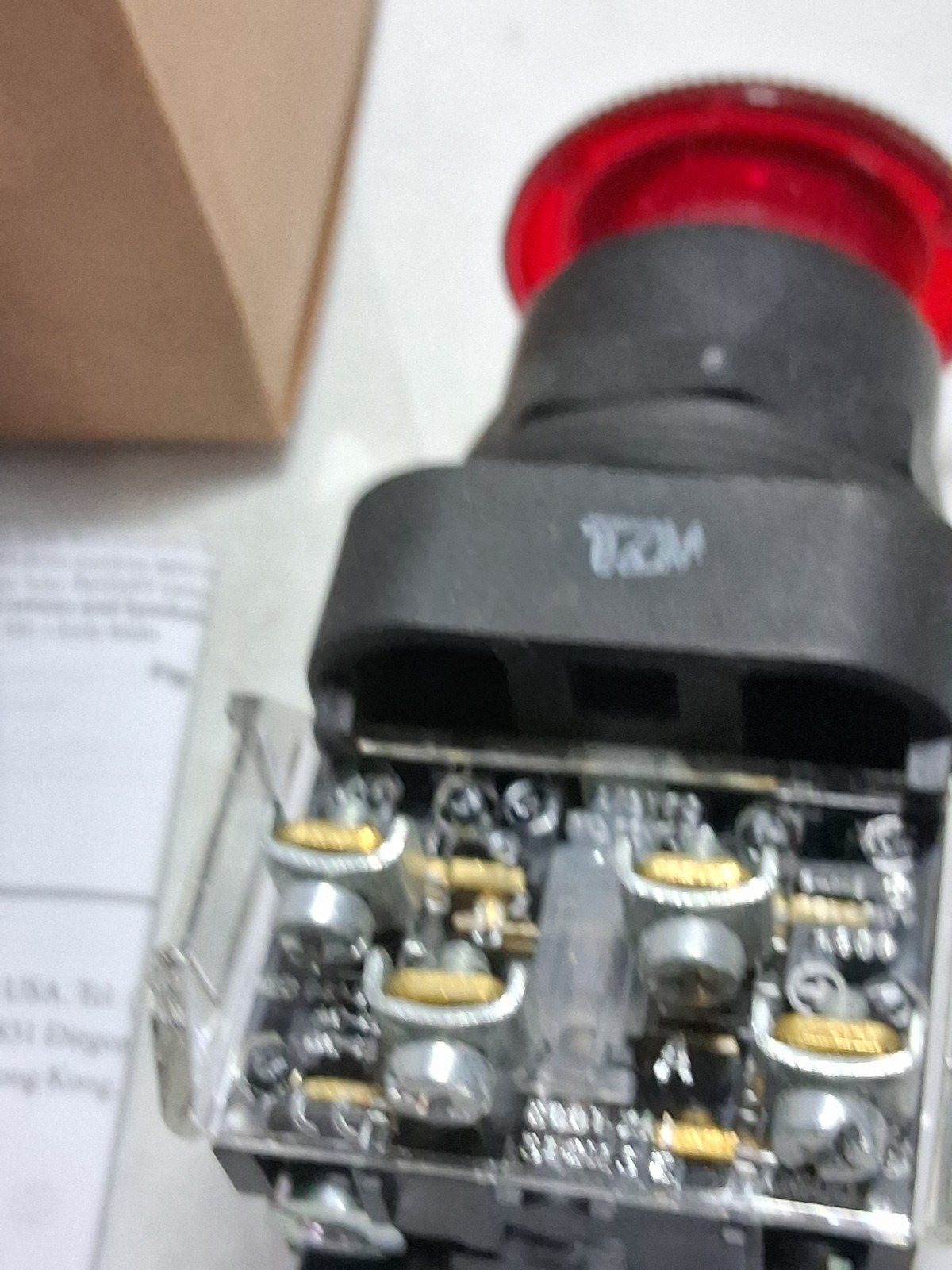 ALLEN BRADLEY 800H-FRXTP16RA1 PUSH PULL TWIST 2 POS ILL RED 1NO/1NCLB SER F NIB