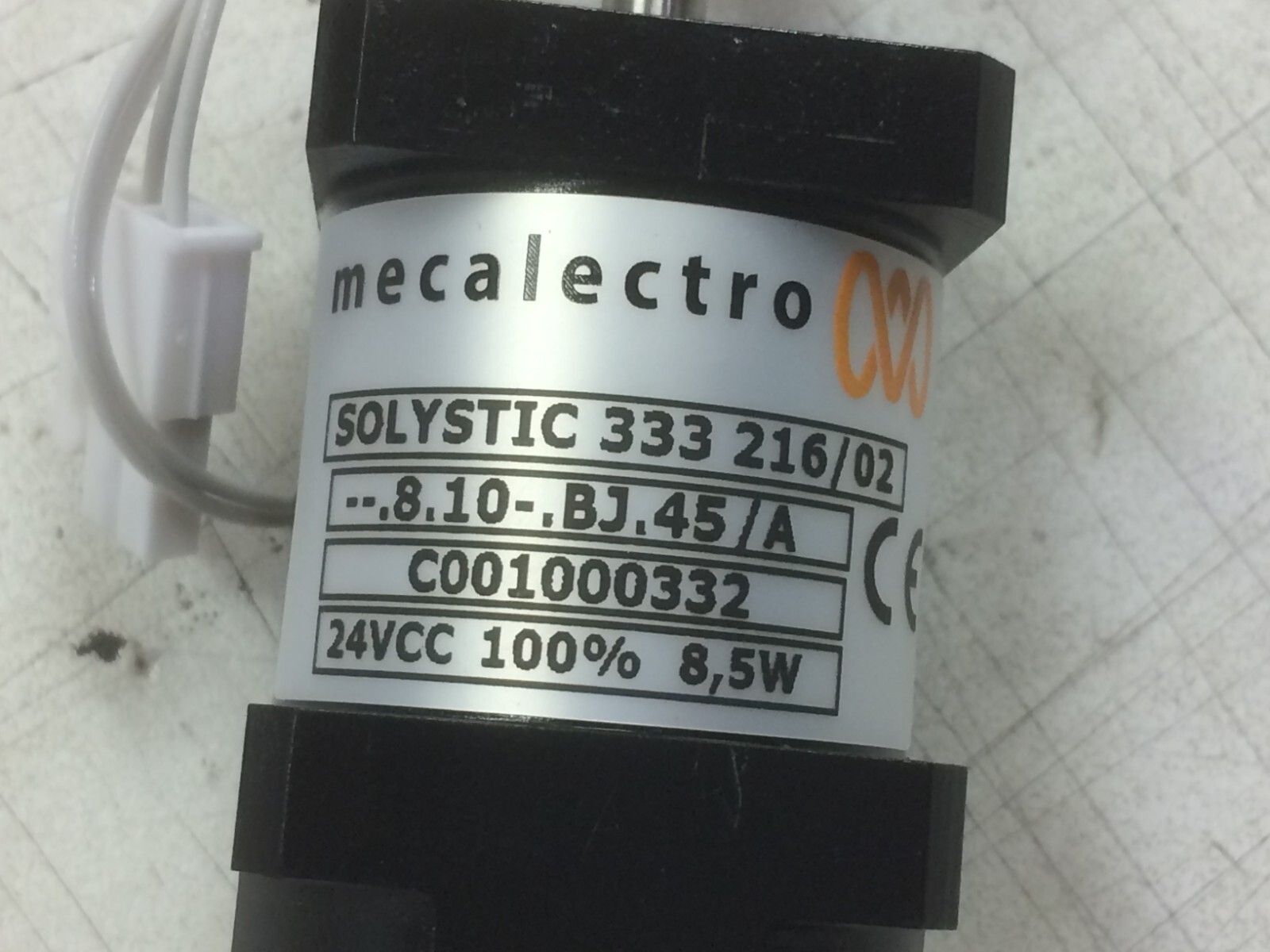 Mecalectro 333 216/02 Solenoid Interlock Switch 8.10.BJ.45 /A 24VDC COIL