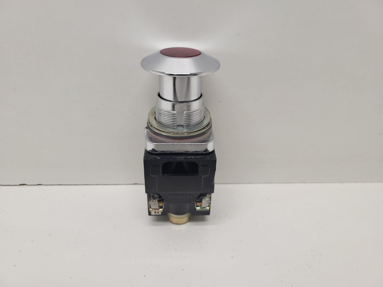 GOOD USED! FURNAS ELECTRIC PUSHBUTTON 52PA3D3WJU
