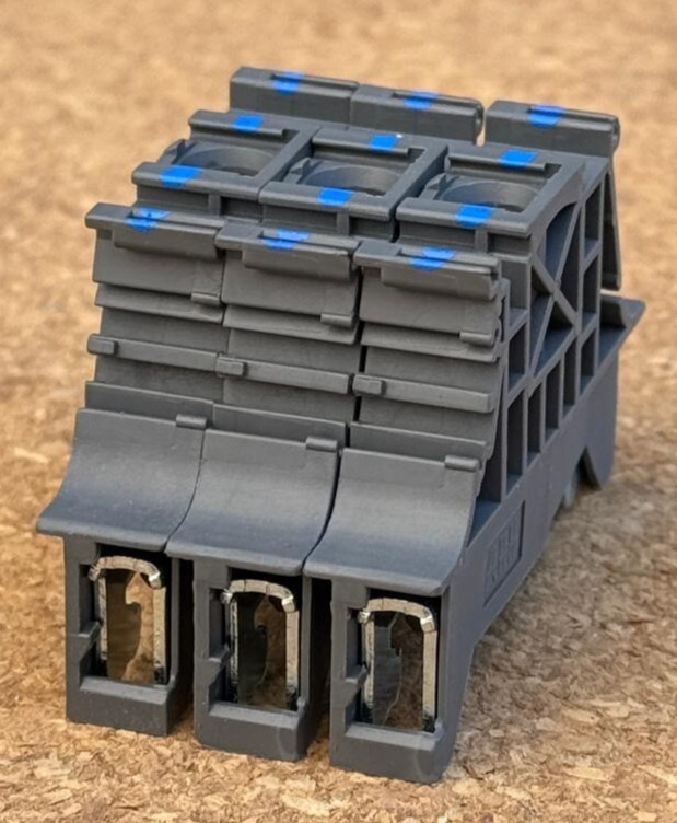 (Qty.10) Entrelec BAM 4 Terminal Block End Stops, Grey