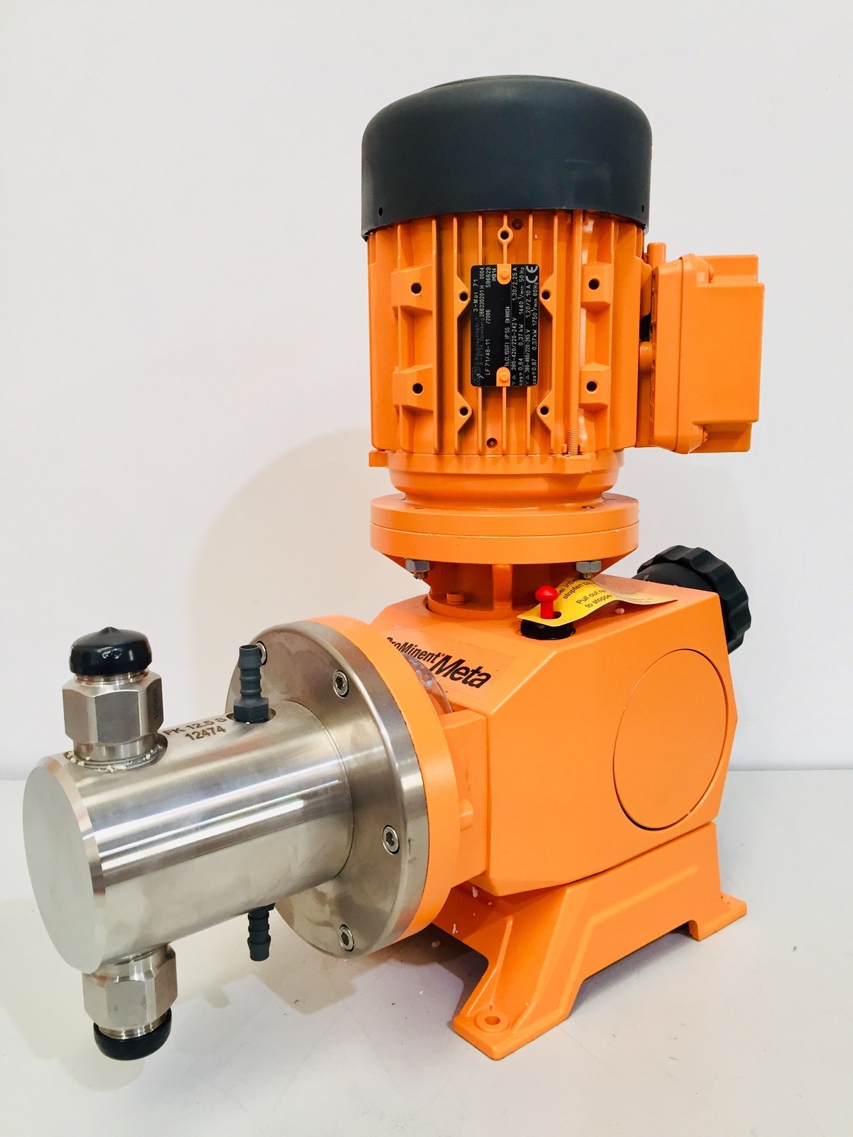 Prominent Meta MTKa MTKAH2160STS000S000 Piston Dosing Pump and Motor