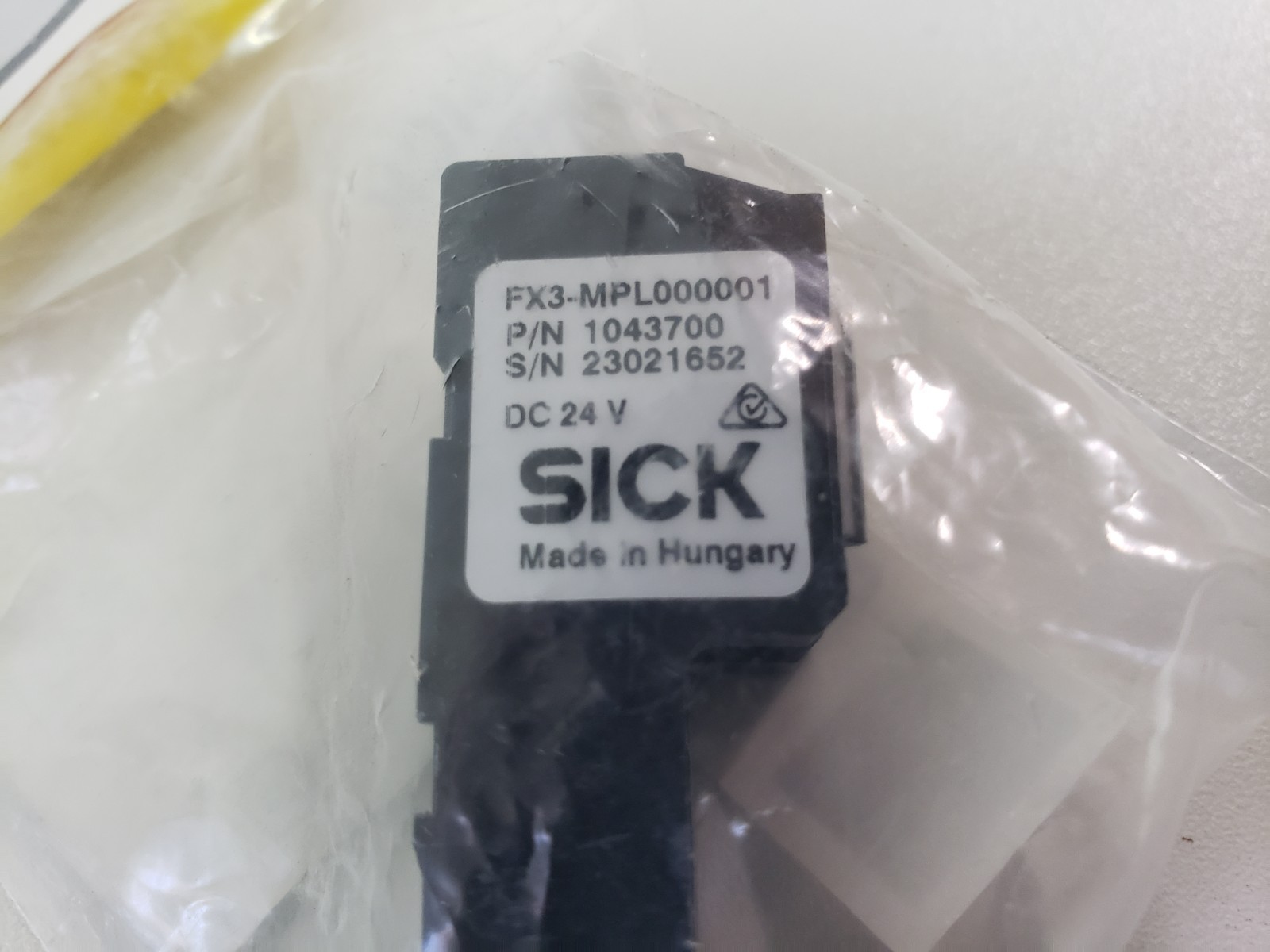 UNUSED – SICK FX3-MPL000001 Sensor