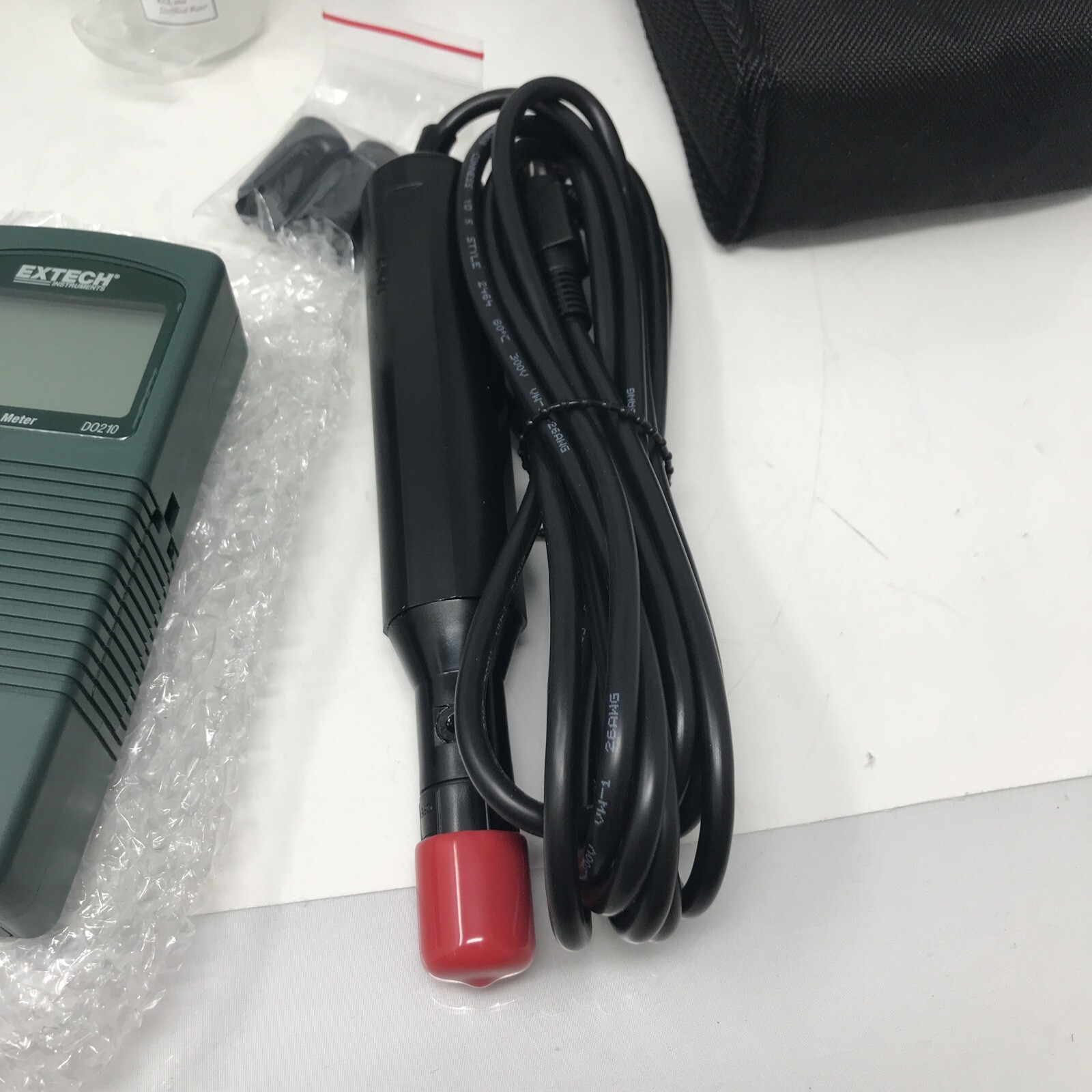 EXTECH DO210 Dissolved Oxygen Meter, 9V Battery