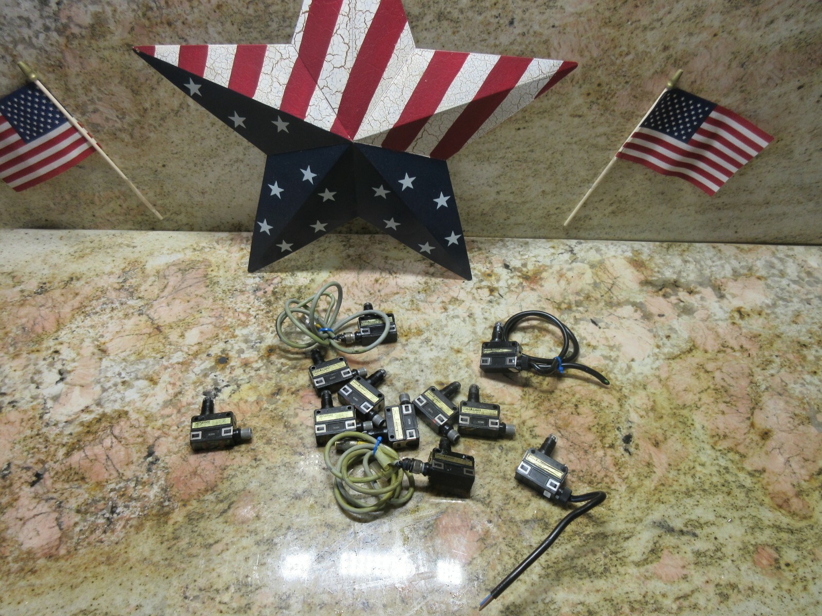 YAMATAKE MICRO LIMIT SWITCH SL1-AN 9628P Y132 LOT OF 3 PIECES