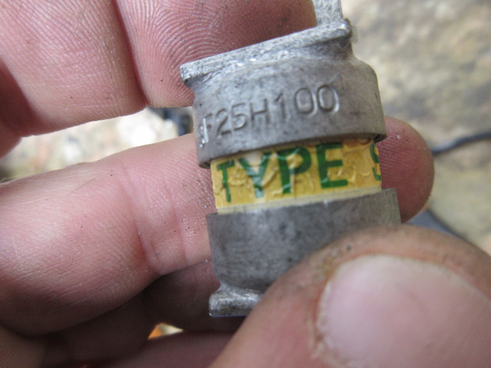 KYOSAN CLEAR UP FUSE SF25H100 LOT OF 2 PIECES