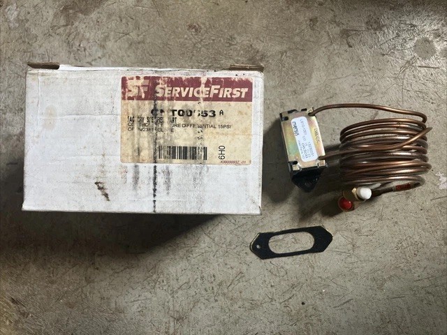 SF Service First CNT00553 Pressure Control Switch 13230031 Invensys W/O Lube