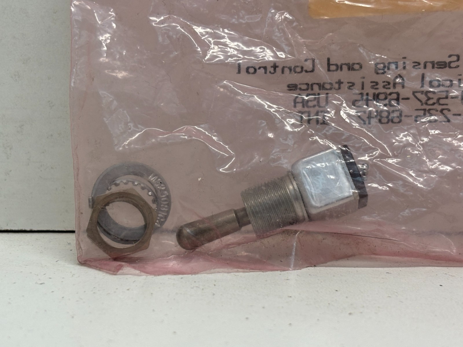 NEW OLD STOCK! HONEYWELL 5A 125VAC TOGGLE SWITCH MS27718-21-1 11TW1-1