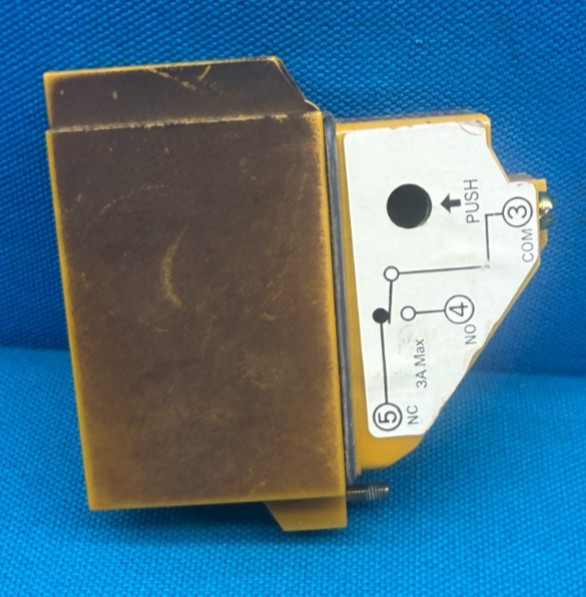 Omron E3A2-10M4T Replacement Photoelectric Switch Sensor