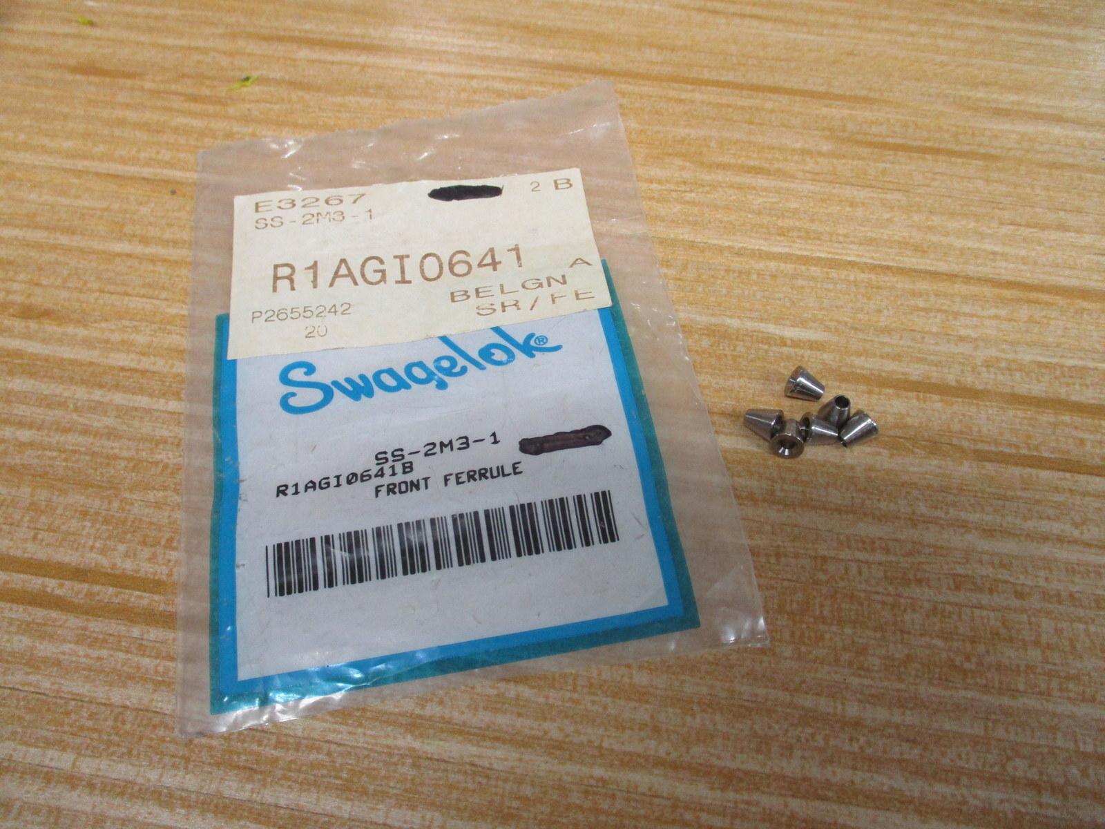 Swagelok SS-2M3-1 Stainless Steel Front Ferrule SS2M31 (Pack of 6)
