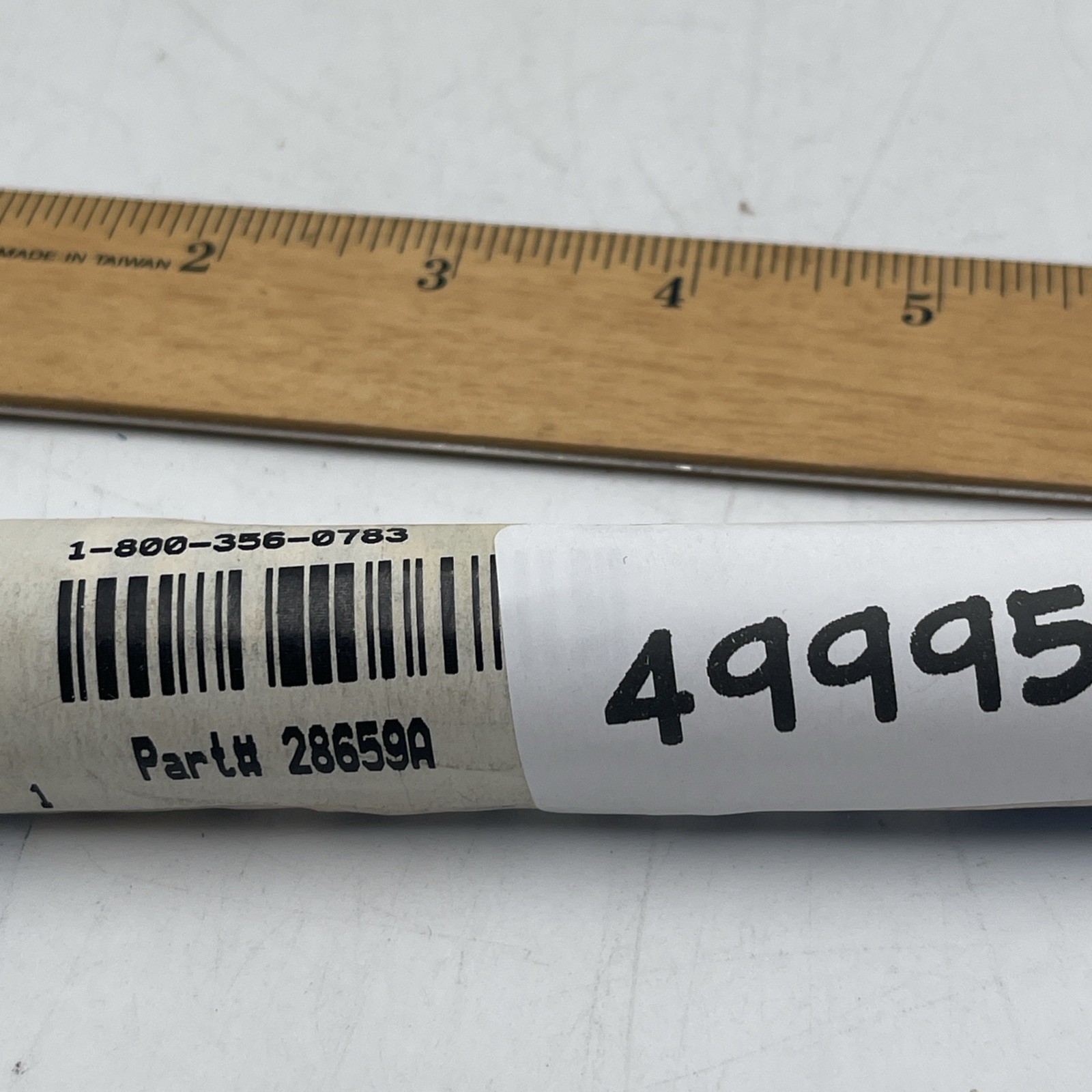 Lab Safety Supply 28659A Compressed Air Pipe Wrap Sign Directional Arrow.