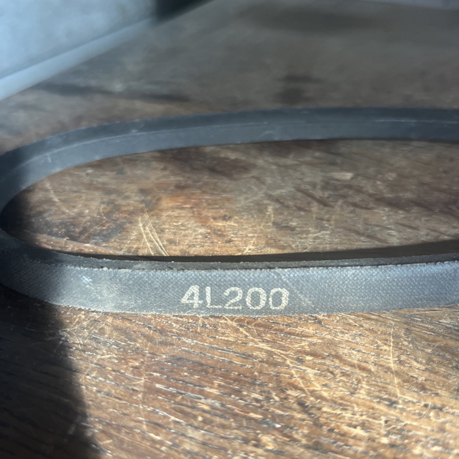 NOS Unbranded 4L200 INDUSTRIAL V-BELT
