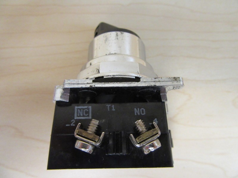Cutler Hammer Eaton 10250T20KB Selector Switch