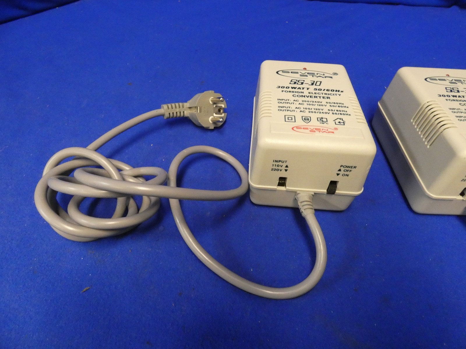 Seven Star SS-30 300 Watt 50/60Hz Foreign Electricity Converter QTY 2