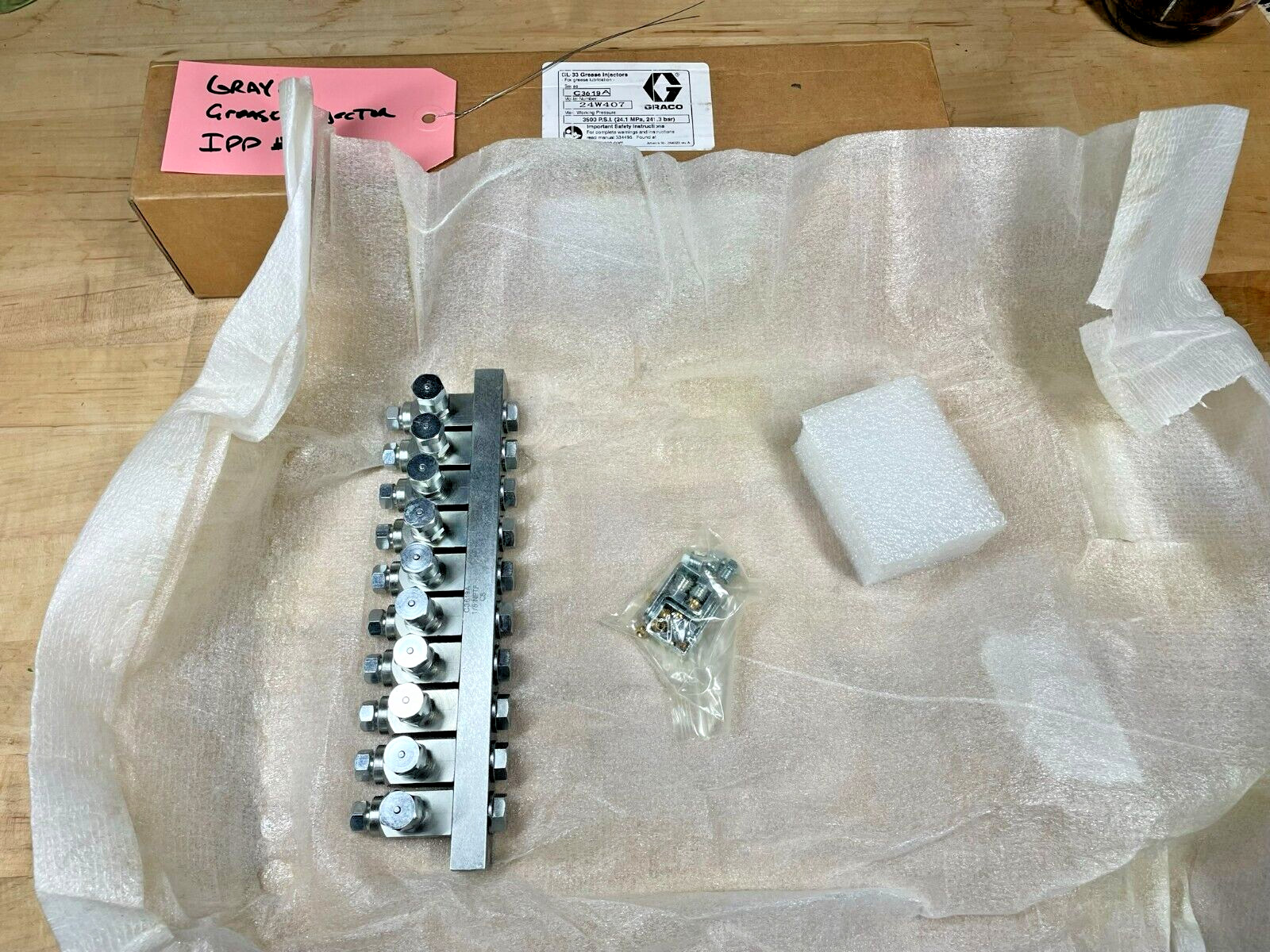 Grayco GL-33 Stainless 10 Injector Manifold, New In Box Model 24W-407, 3500 PSI