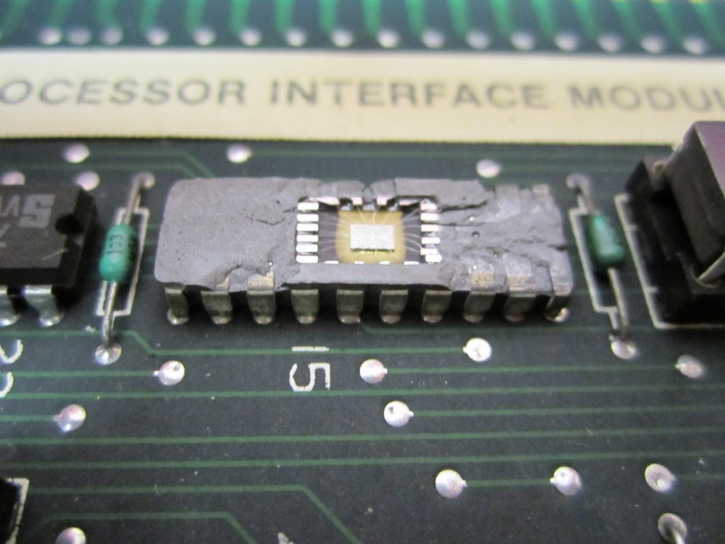 Allen Bradley 1772-LH Interface Module 1772LH 960081 Rev.2 w/o Key