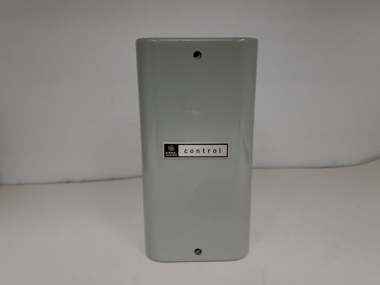 GENERAL ELECTRIC CR120X75A ENCLOSURE TYPE 1 FOR CR120W CR120J CSR279OE NIB