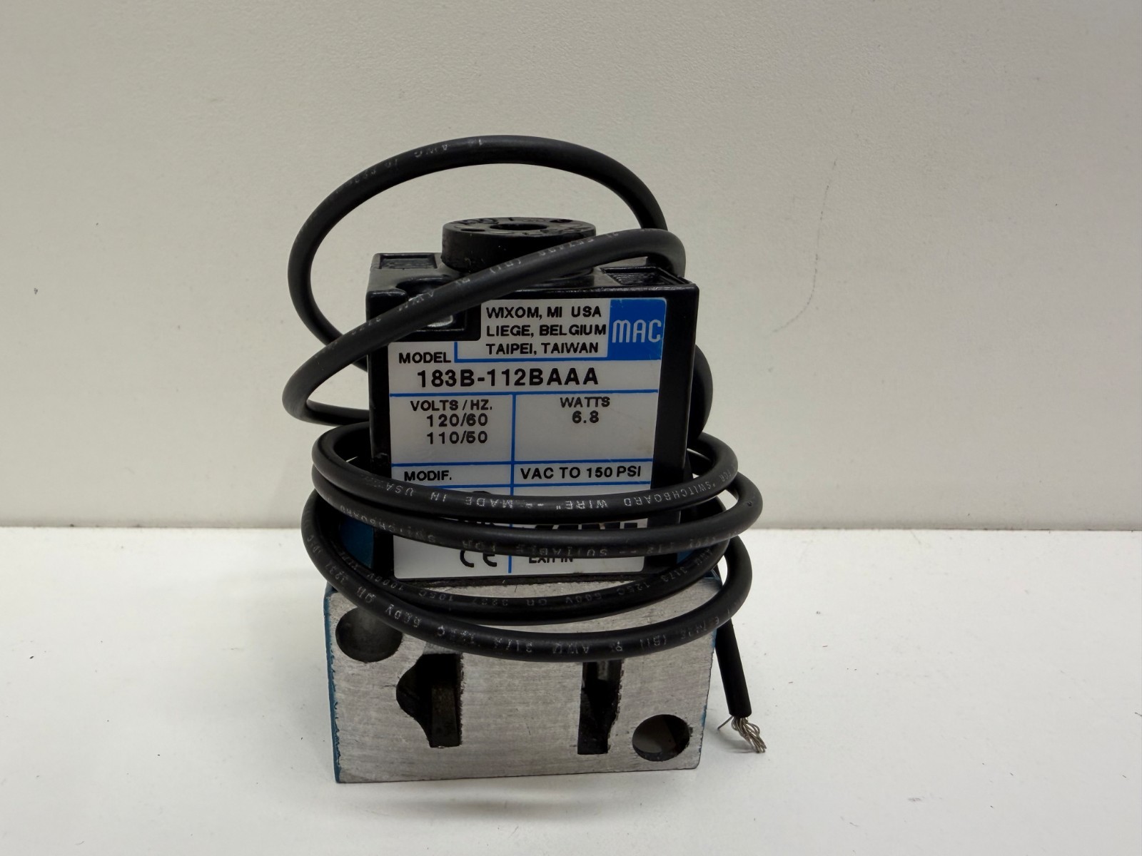 NEW OLD STOCK! MAC 3-WAY SOLENOID VALVE 183B-112BAAA