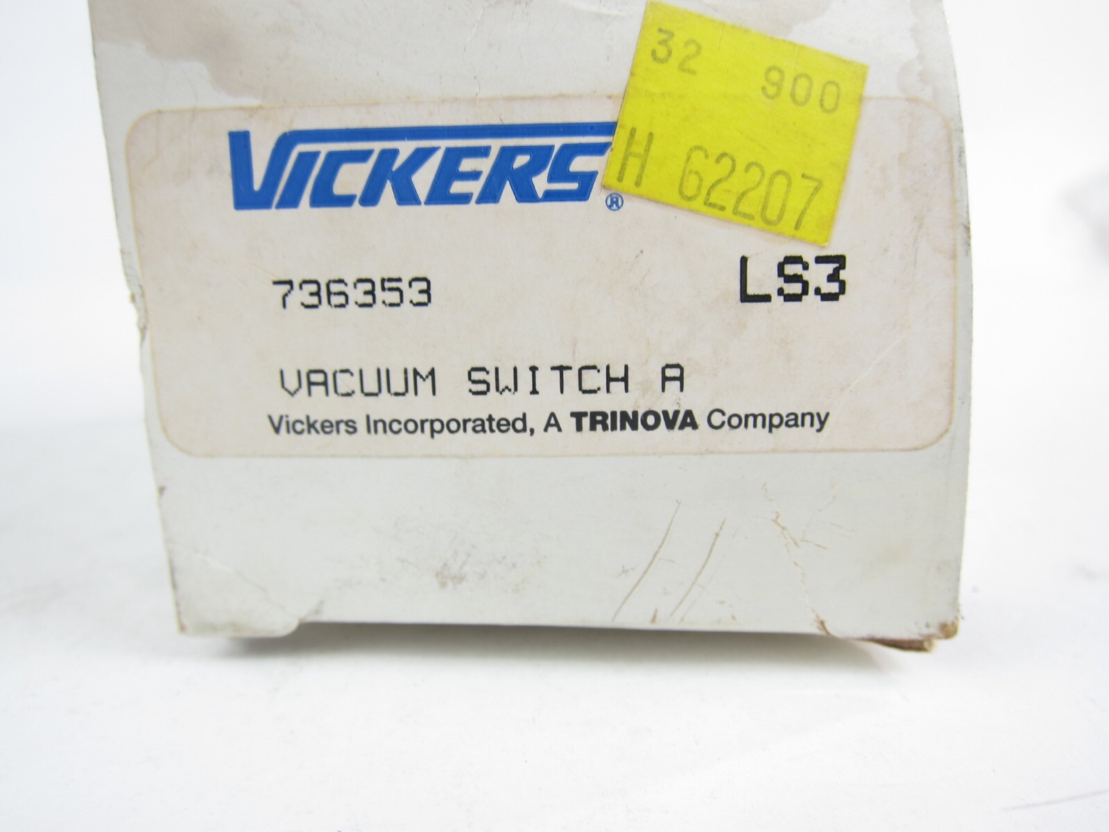 NEW Vickers 736353 LS3 Vacuum Switch A 5 in. Hg (2.5 psi)