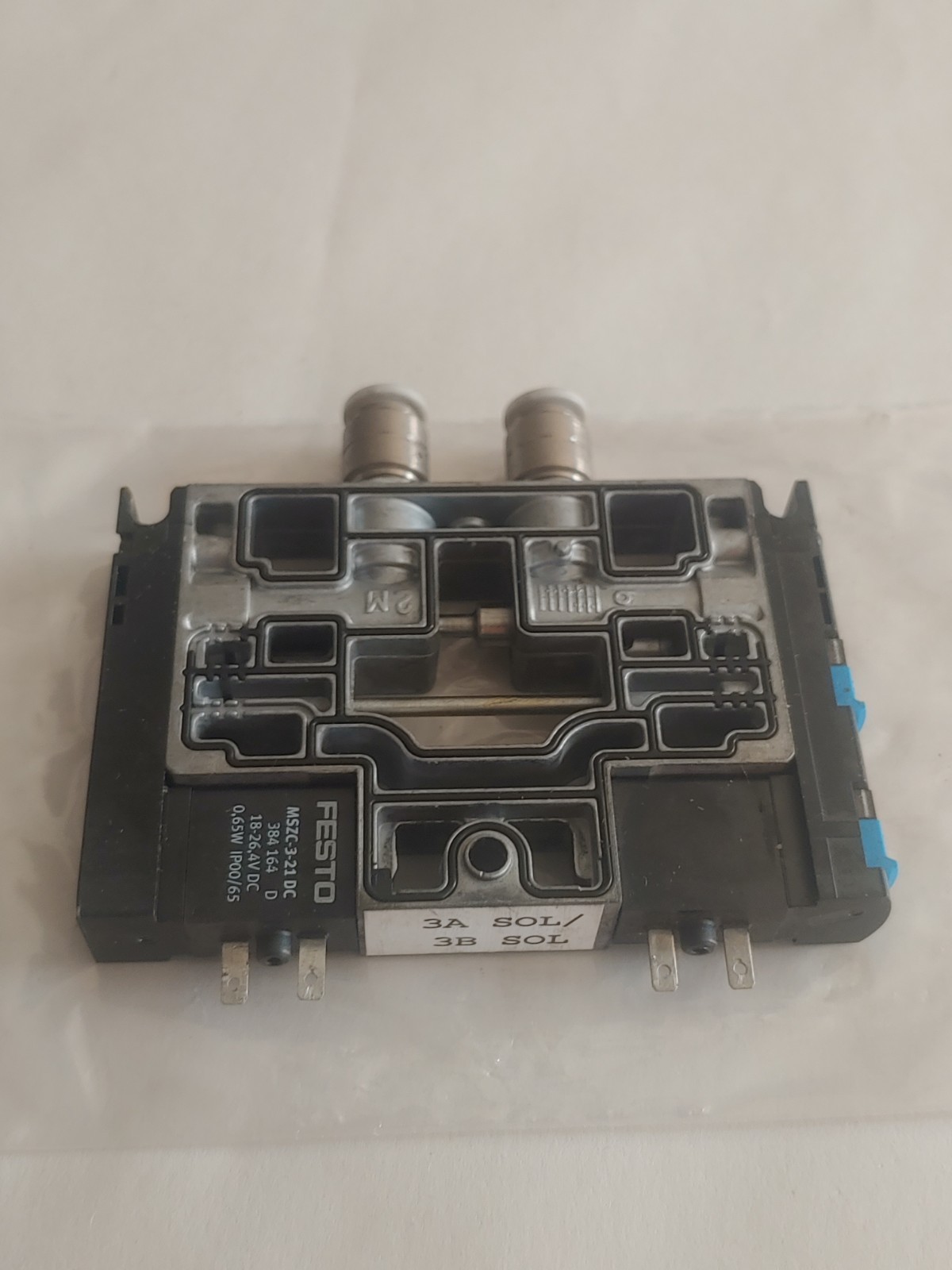 Festo 161 361 M102 Solenoid Valve MSZC-3-21 DC 384 164 D 18-26.4V DC 0,65W
