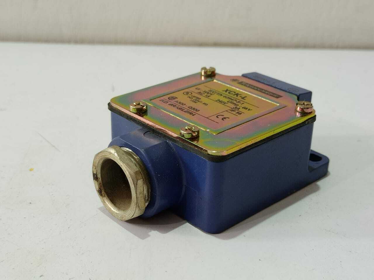 Telemecanique XCK-L Switch Body Iec/En 60749-5-1