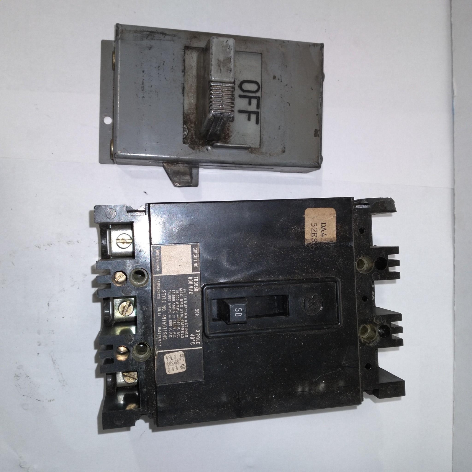 WESTINGHOUSE FB3050 50A 3POLE 600VAC with operator switch as in picture