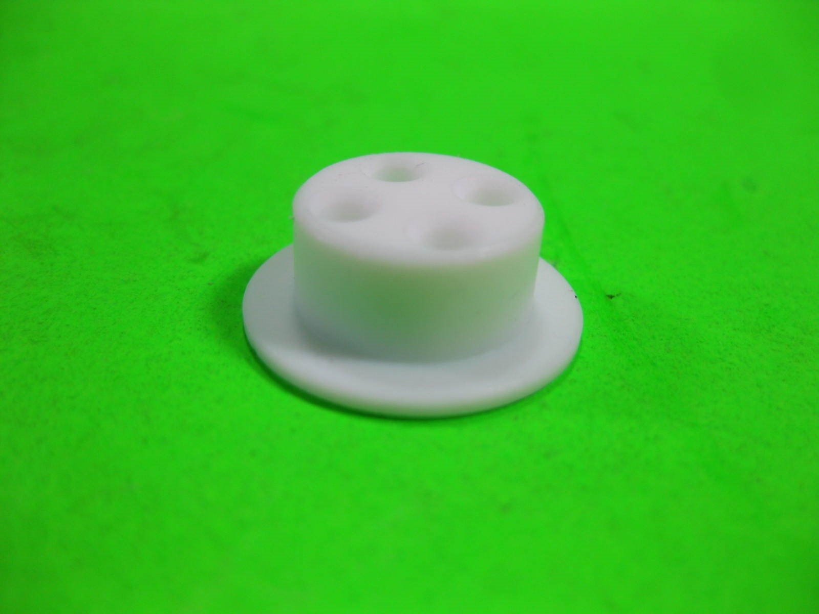 Shimadzu 035-61561-12 L Joint and 228-28163 Straight Joint — New —