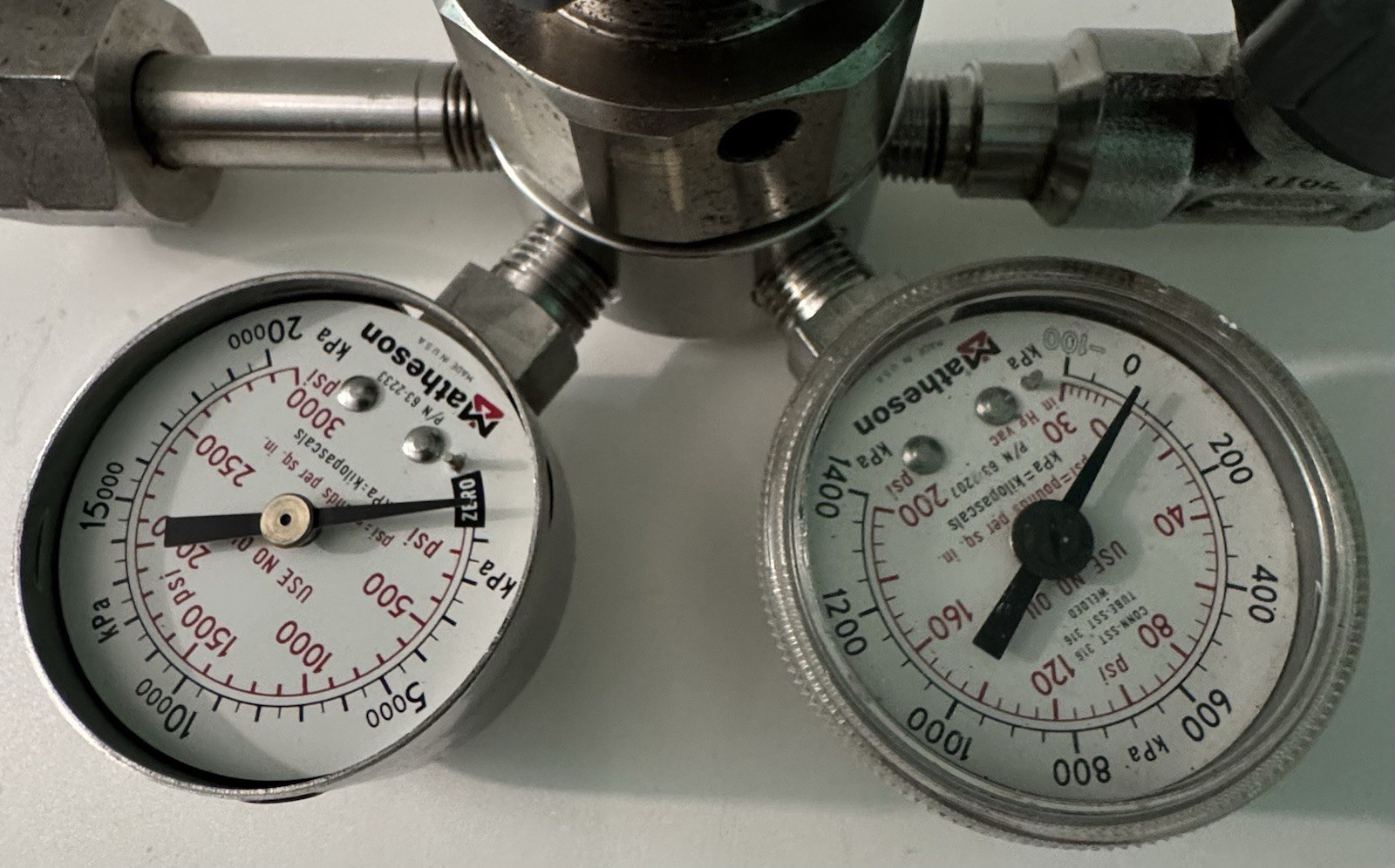 Matheson, 3500 Series High Purity Regulator- Model # 3510-330